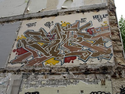 photo graffiti Paris 20eme arrondissement